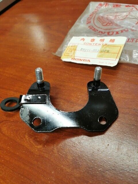 NOS Honda CB350F METER BRACKET 37211-333-008 H86