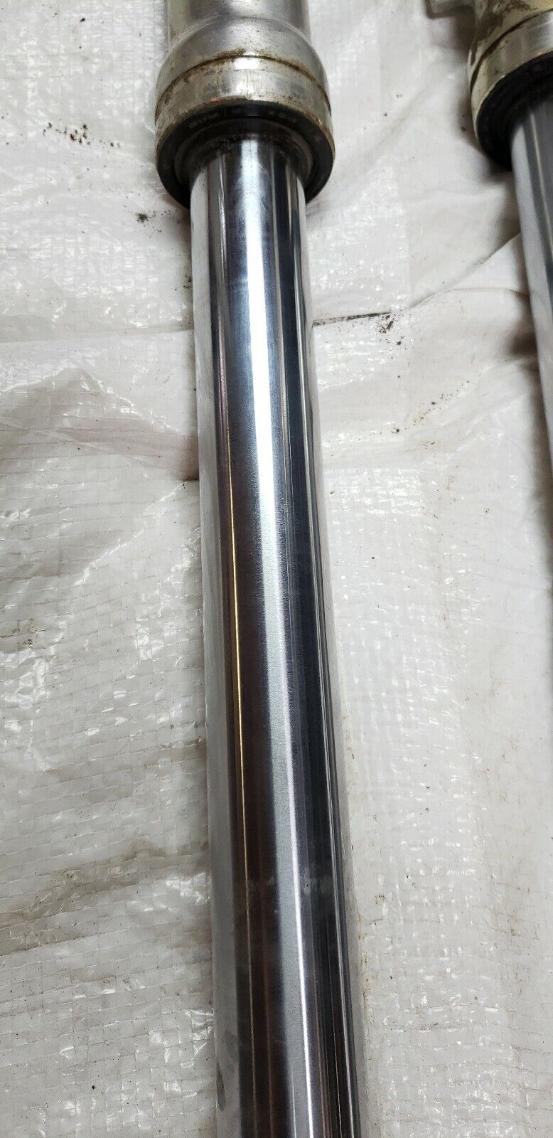 Honda XL250R 1984 front fork shock absorber XL 250R SHOWA 51400-KL4-671