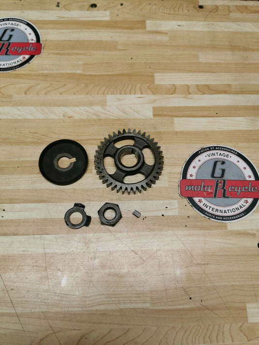 Yamaha TT225 1986 crankshaft counter balancer shaft weight gear 1987