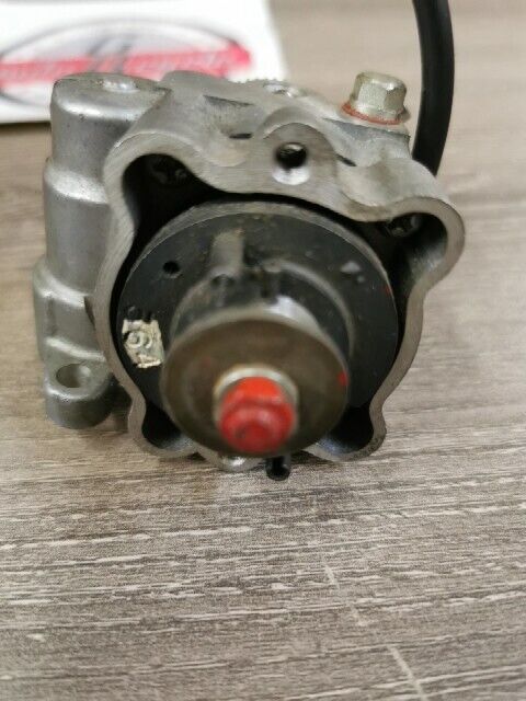 NOS YAMAHA SM292F 1974 OIL PUMP ASSEMBLY 867-13101-00-00 Y191