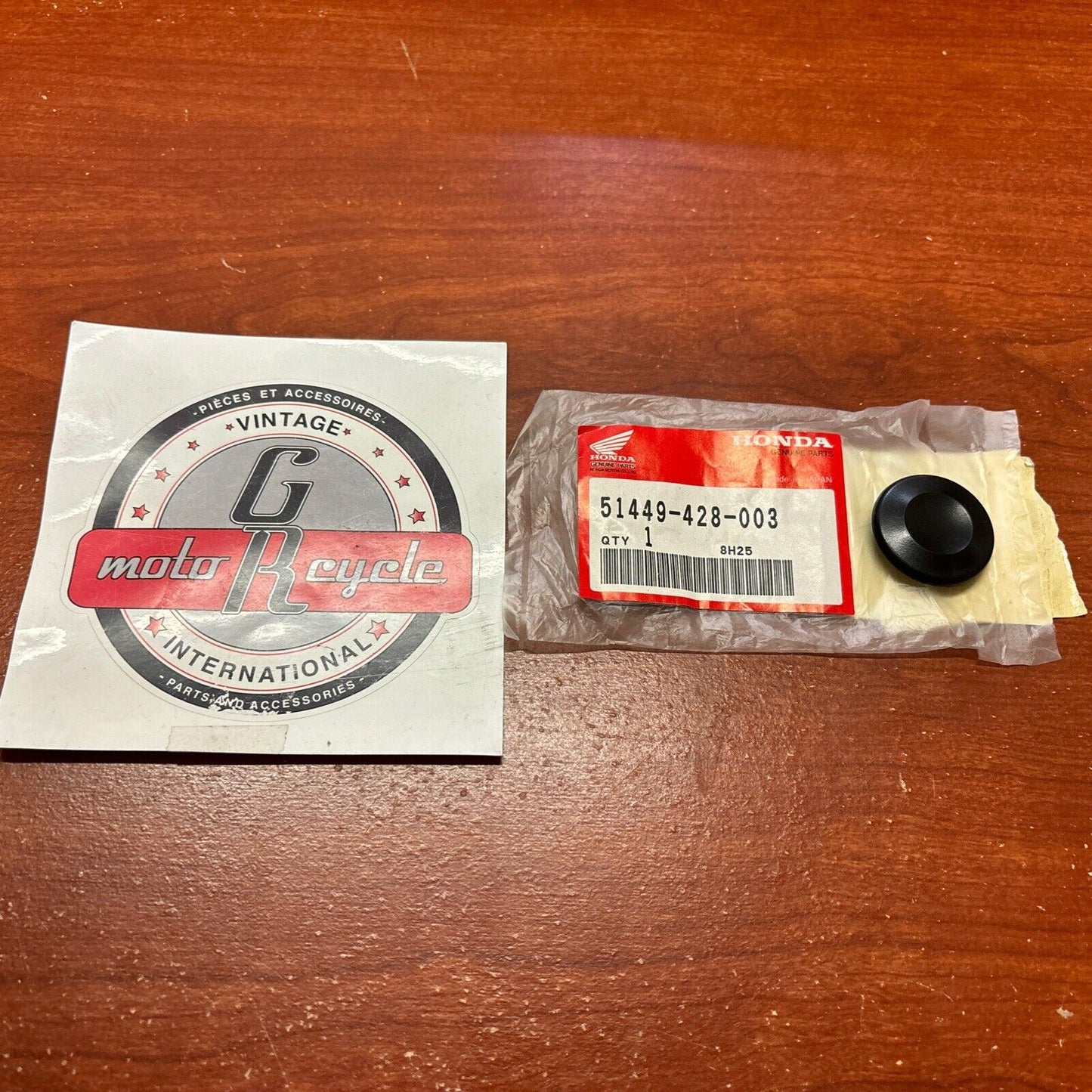 NEW NOS Honda CB400SS CB650 CB750 XL250S XL500S FORK PIPE CAP 51449-428-003 H150
