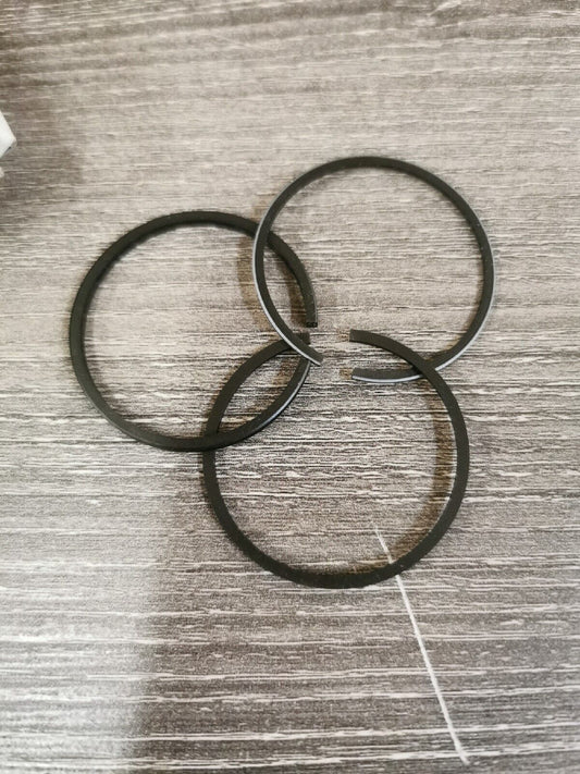NEW NOS HONDA Z50R 1976 - 1981  PISTON RING SET  13010-036-014 H41