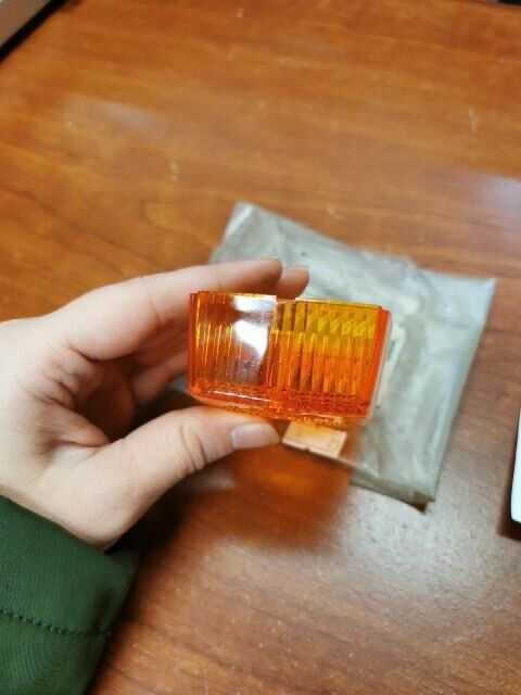 NOS Yamaha 1997 - 2002 CW50 FLASHER LENS 4UY-H3312-00-00 Y102