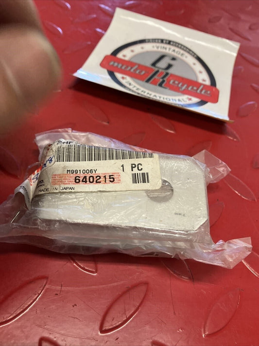 NOS YAMAHA YZ80 1987 - 1992 CHAIN PULLER ADJUSTER 2HF-25388-00-00 Y62