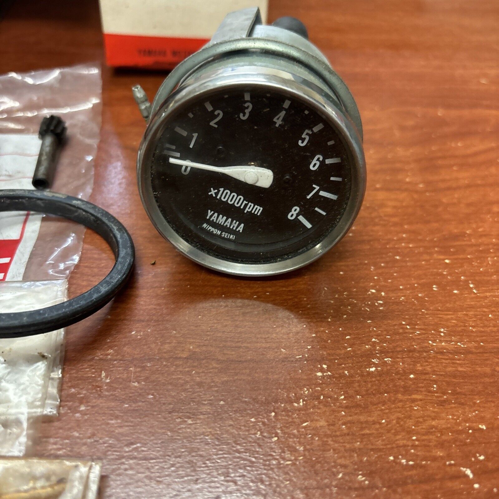 NOS Yamaha TACHOMETER KIT INCOMPLETE 839-83540-00-00 813-17841-00-00 821-17 Y174