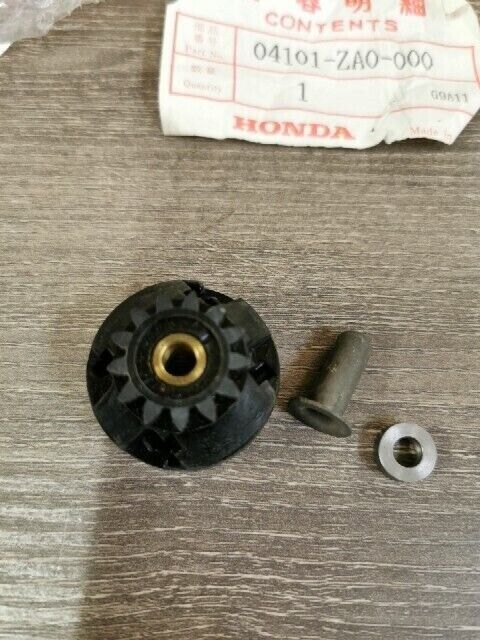 NOS HONDA ENGINE HOLDER KIT 04101-ZA0-000  H74