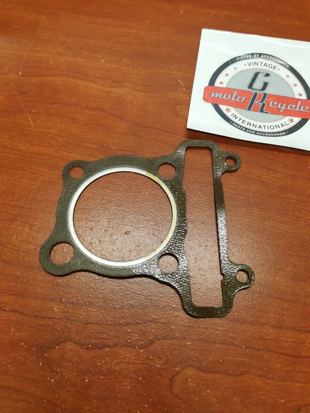 NOS Yamaha CYLINDER HEAD GASKET 29U-11181-00-00 SUB. 59V-11181-00-00 Y95