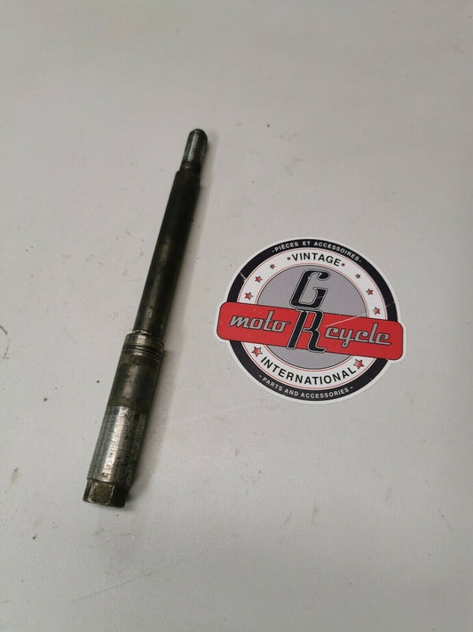 Honda XR200R 1984 front wheel axle bolt spindle 