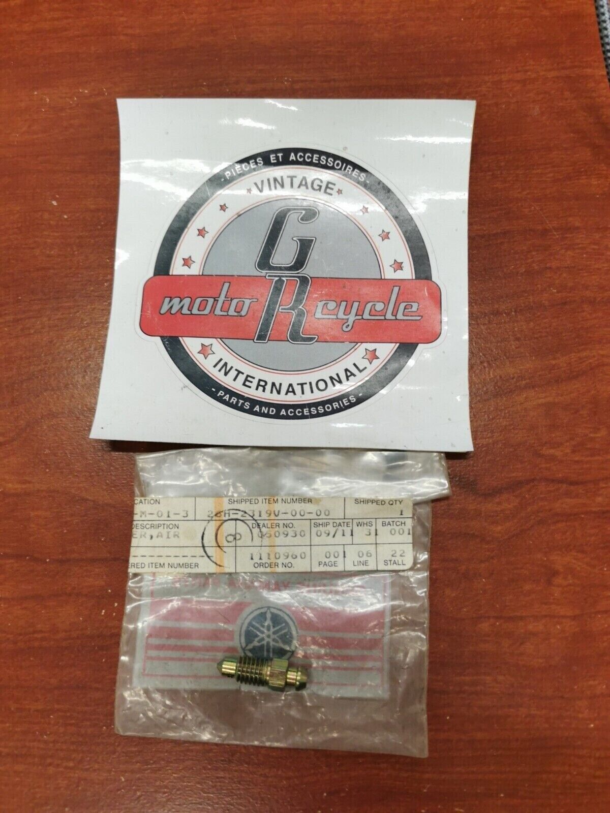 NOS Yamaha FJ1100 FJ1200 AIR BREATHER 26H-2319V-00-00 SUB. 1TX-2319V-00-00 Y91