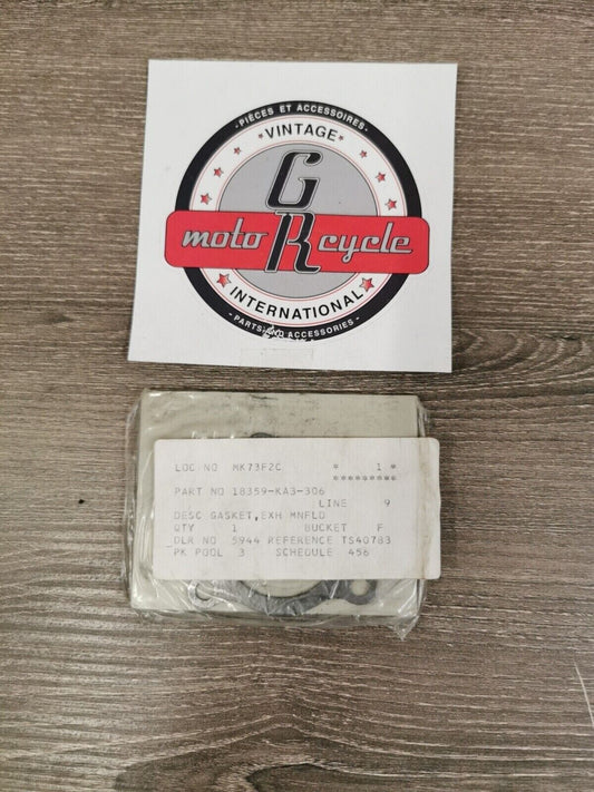 NOS HONDA CR125 1984 1985 Exhaust Manifold Gasket 18359-KA3-306  H49