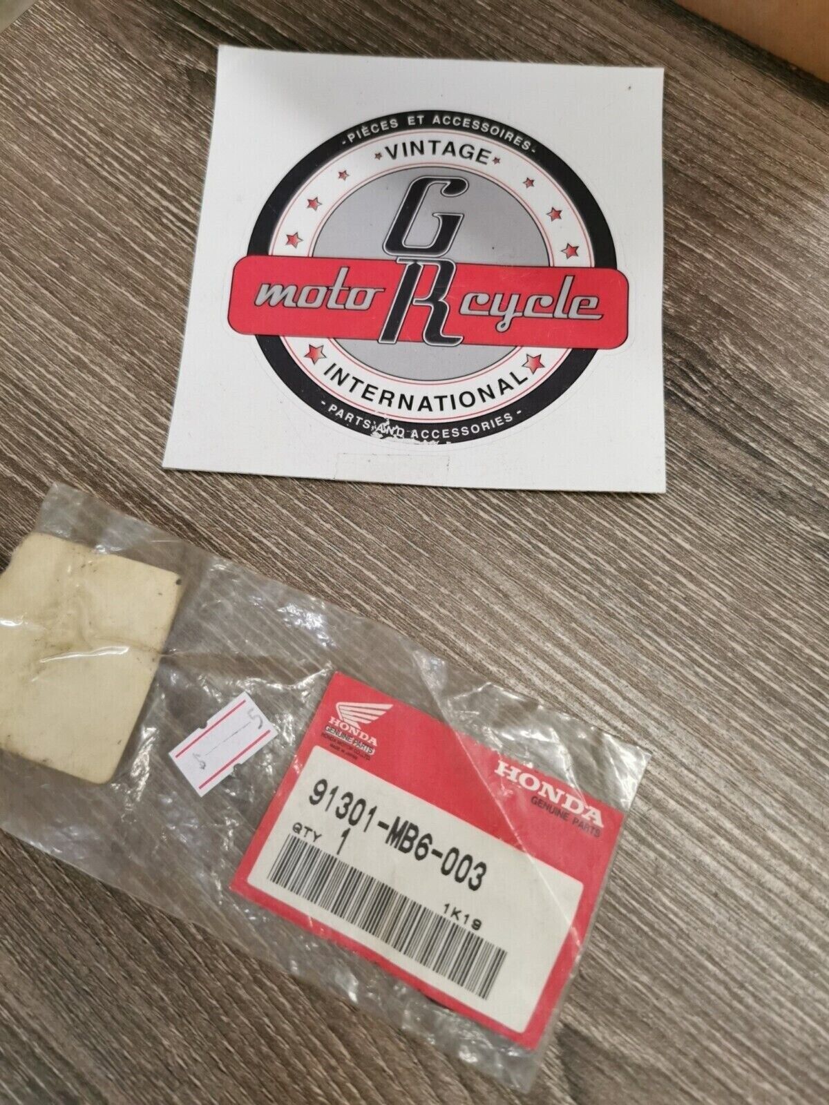 NOS HONDA O RING 91301-MB6-003 H51