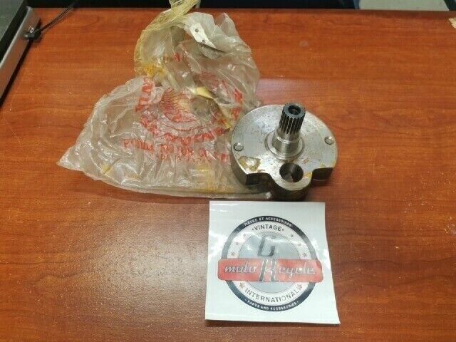 NOS Honda 1982 1983 CR250R RIGHT CRANKSHAFT 13330-KA4-700 H78