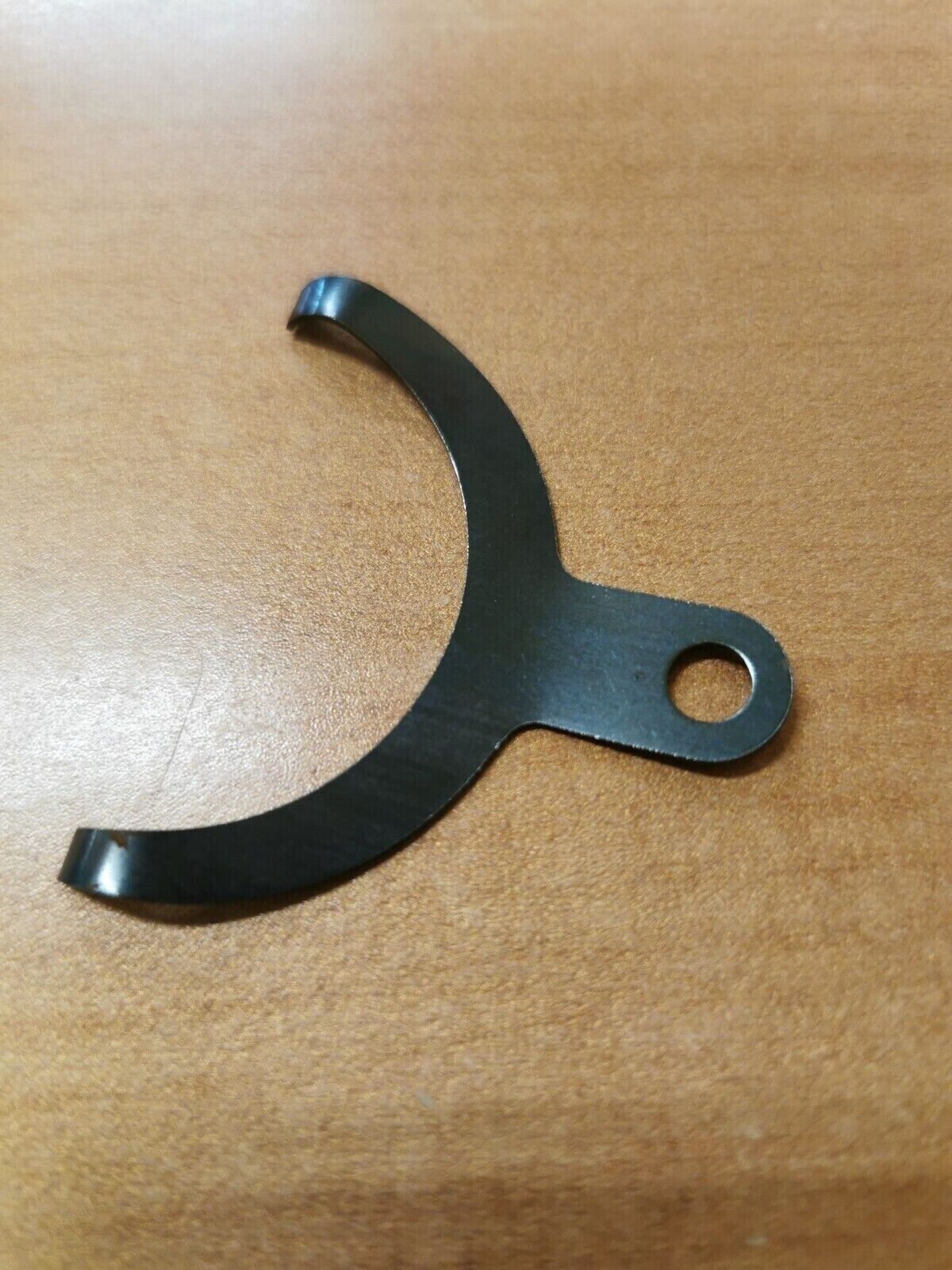 NOS CAN-AM  MX TNT  CLUTCH CAM SPING RETAINING CLIP 420-239-660  CA2