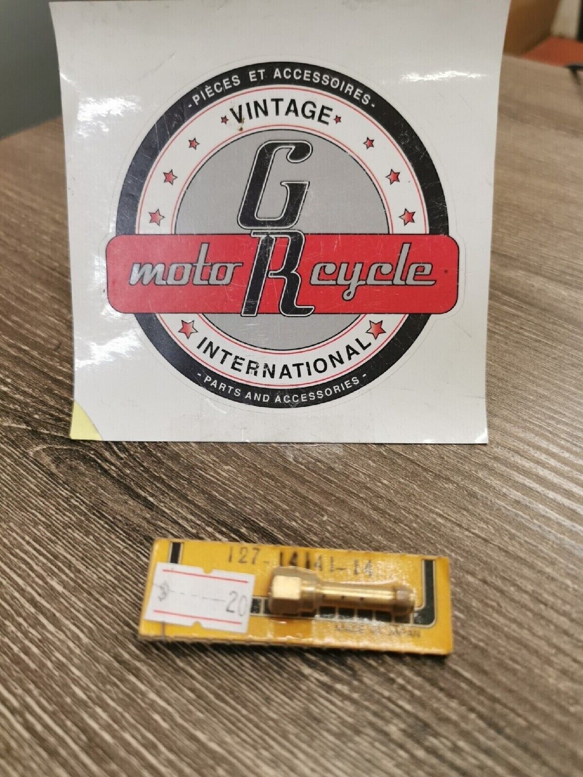 NOS YAMAHA PW80 RD60 CARBURETOR MAIN NOZZLE 127-14141-14 Y56