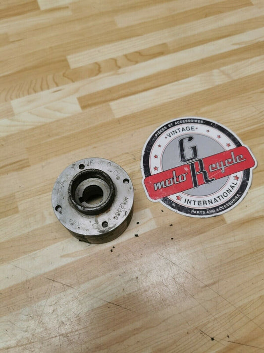 Honda CR250R 1982 flywheel rotor generator alternator 31110-KA4-700