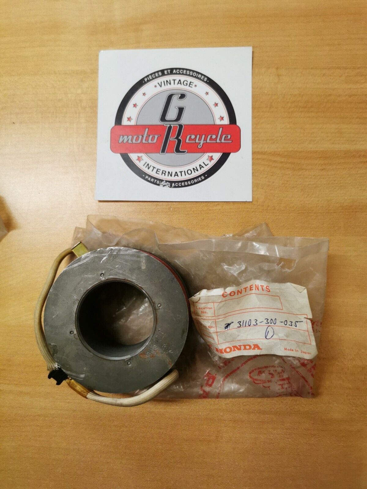 NOS HONDA CB750 COIL FIELD HITACHI 31103-300-035 H21