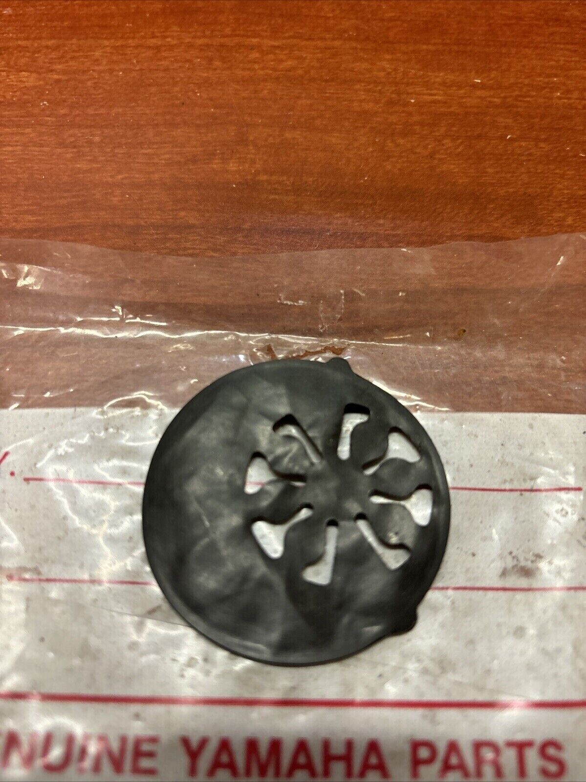 NOS Yamaha ET250 EW433 CHECK VALVE 806-14552-00-00 SUB 806-14552-01-00 Y178
