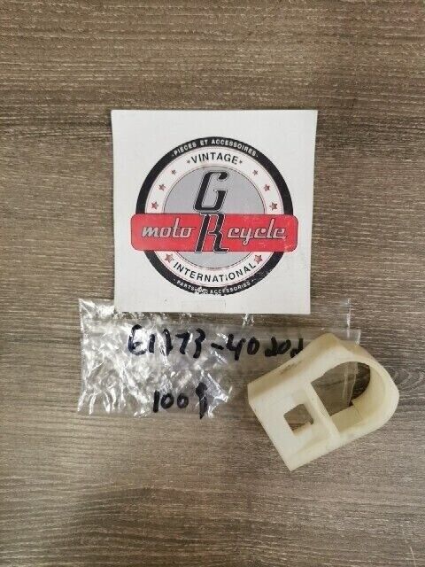 NOS SUZUKI RM125 1979 1980 BUFFER CHAIN TOUCH DEFLECTOR 61273-40202 S49