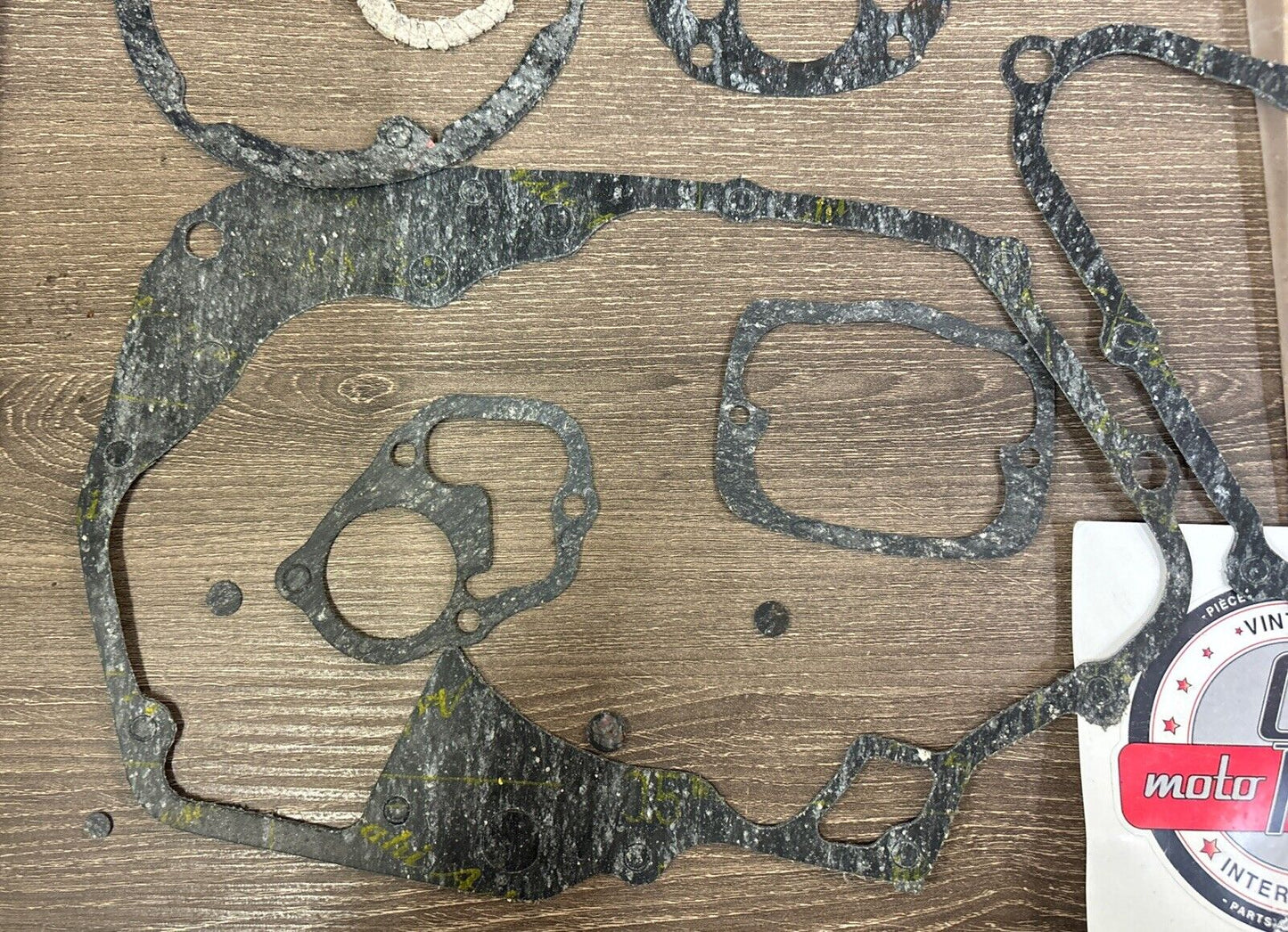 NOS N.P CB200 CL200 GASKET KIT INCOMPLETE 61233 J63