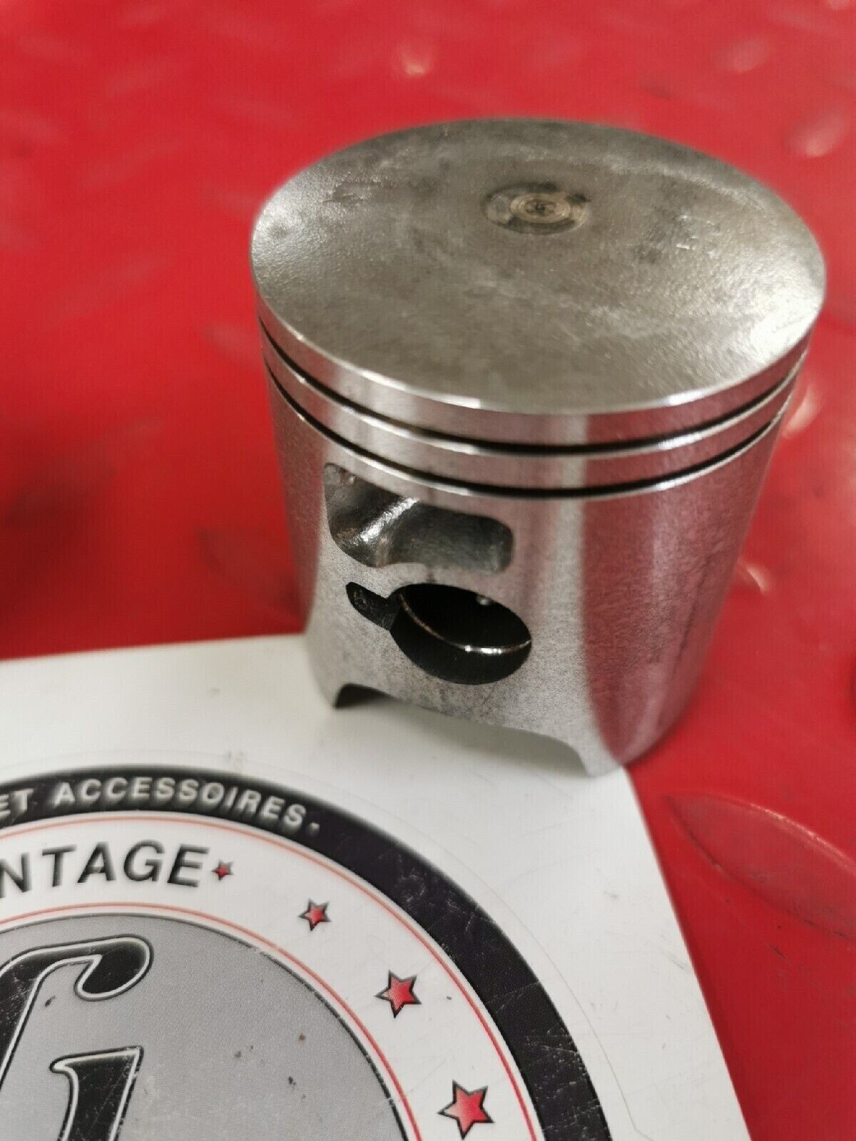 NOS HONDA CR80R 1985 PISTON OVER SIZE 0.50  13103-GC4-671  H38