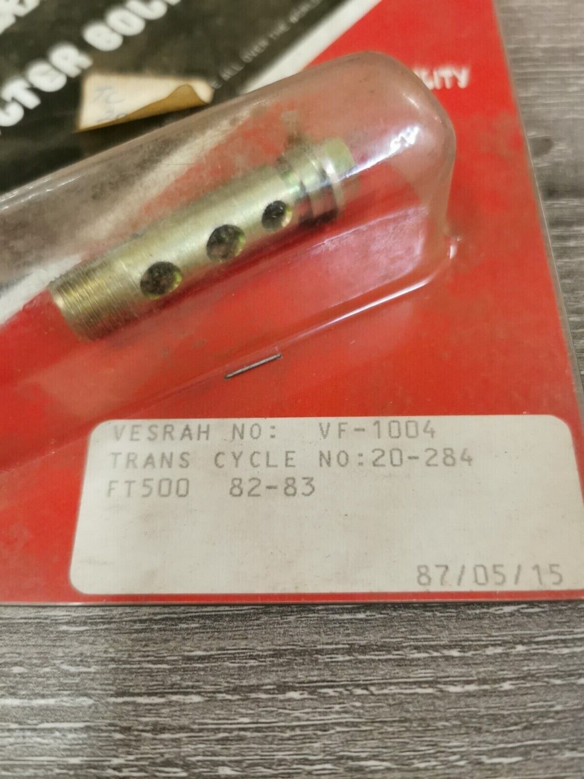 NOS VESRA HONDA FT500 1982 1983 OIL FILTER BOLT  VF-1004 J22