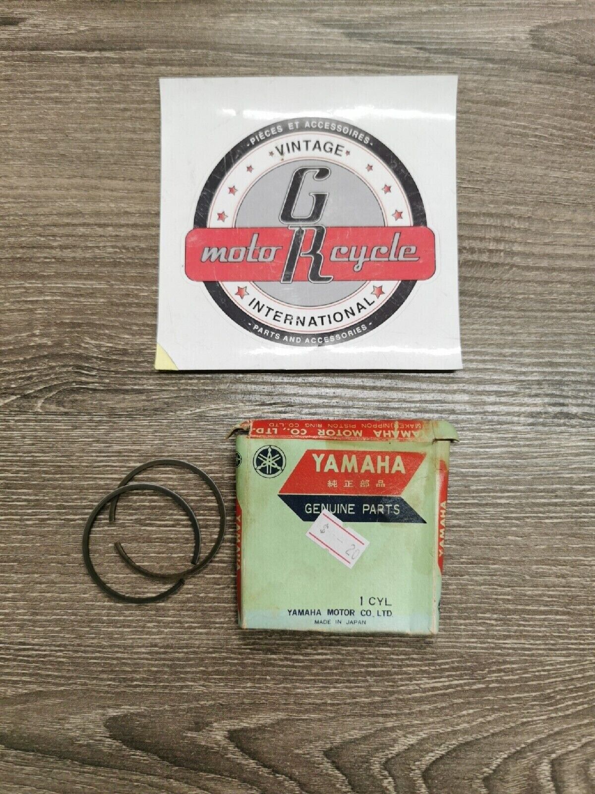 NOS YAMAHA YAS1C 1968 PISTON RING SET STD 183-11601-00-00 Y51