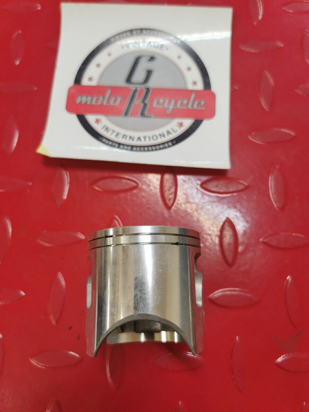 NOS YAMAHA YZ125 PISTON 3 O/S 0.75 2X3-11637-01 SUPERCEDED 3R3-11637-00-00 Y27