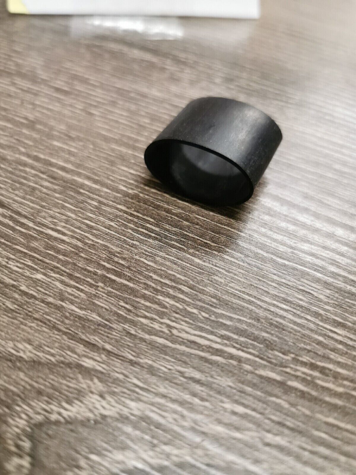 NOS YAMAHA EX570 1987 - 1989  COLLAR  90387-223R2  Y57