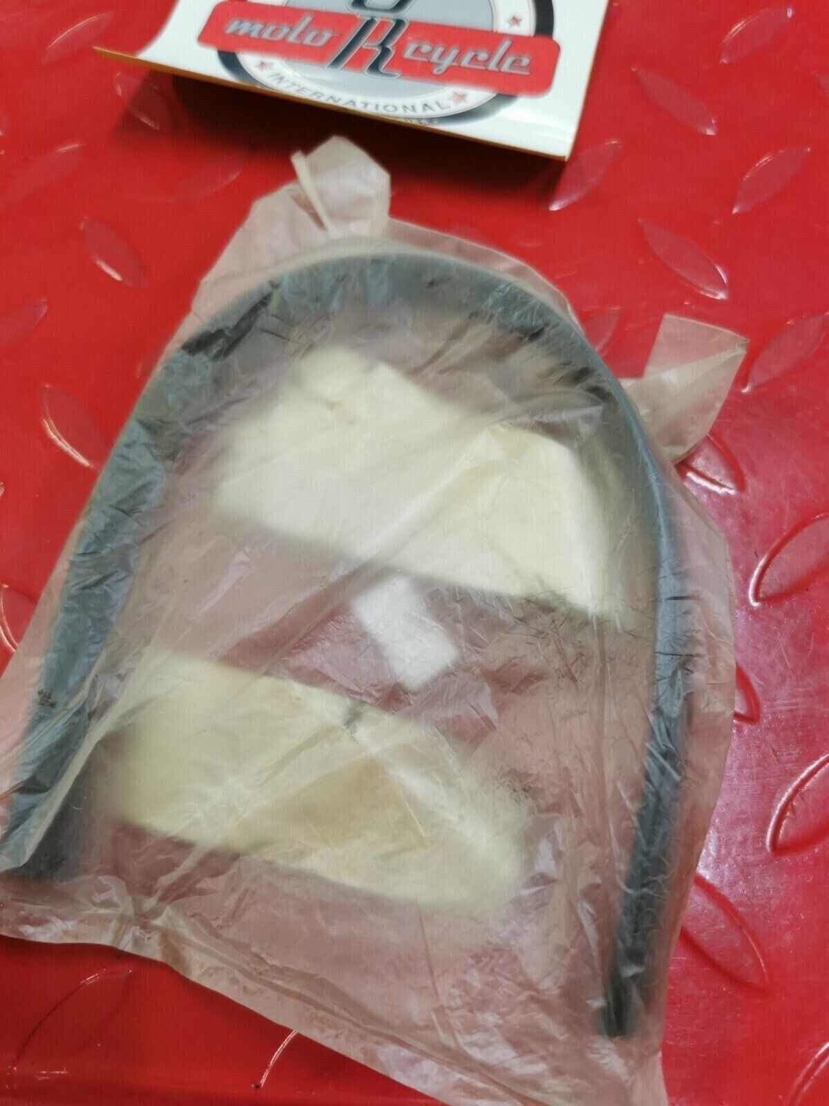 NOS Yamaha KODIAK WOLVERINE GRIZZLY MOLE SIDE COVER 1 4KB-2171L-00-00 Y25