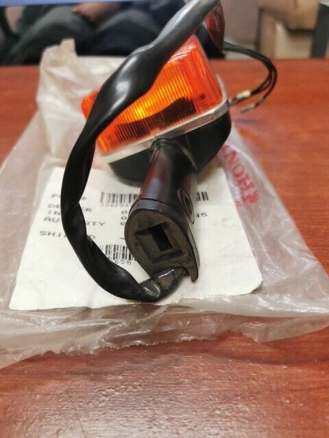 NOS Honda 1979 CB750F RIGHT FRONT TURN SIGNAL FLASHER SUB. 33400-445-679 H73