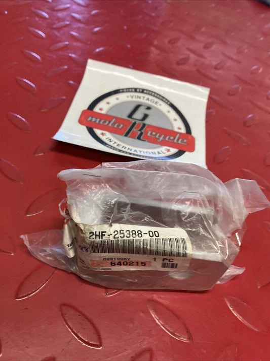 NOS YAMAHA YZ80 1987 - 1992 CHAIN PULLER ADJUSTER 2HF-25388-00-00 Y62