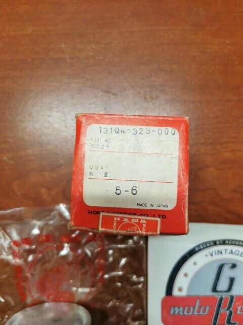 NOS Honda CB500 K1 K2 PISTON (0.75) 13104-323-000 SUB. 13104-323-405 H62