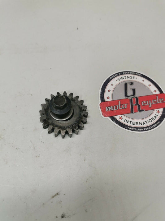 Honda CR250R 1982 crankshaft crank shaft primary drive gear 2
