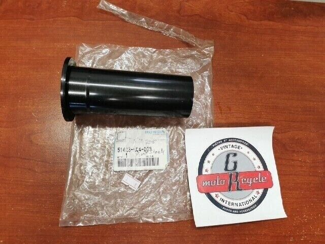 NOS Honda TRX300 FRONT FORK SPRING GUIDE 51423-HC4-003 H104