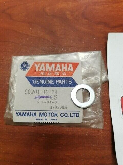 NOS Yamaha PLATE WASHER 90201-12174-00 SUB 90201-122A7-00 90201-12749-00 Y111