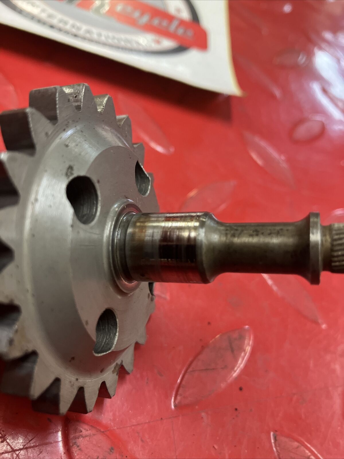 Honda CR250R 1984 waterpump water pump shaft gear