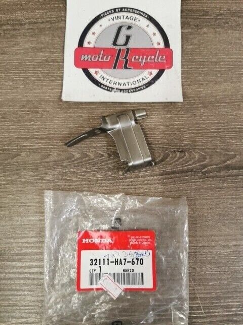 NOS HONDA TRX350 FOURTRAX 1986 - 1991 CLAMP WIRE 32111-HA7-670 H102