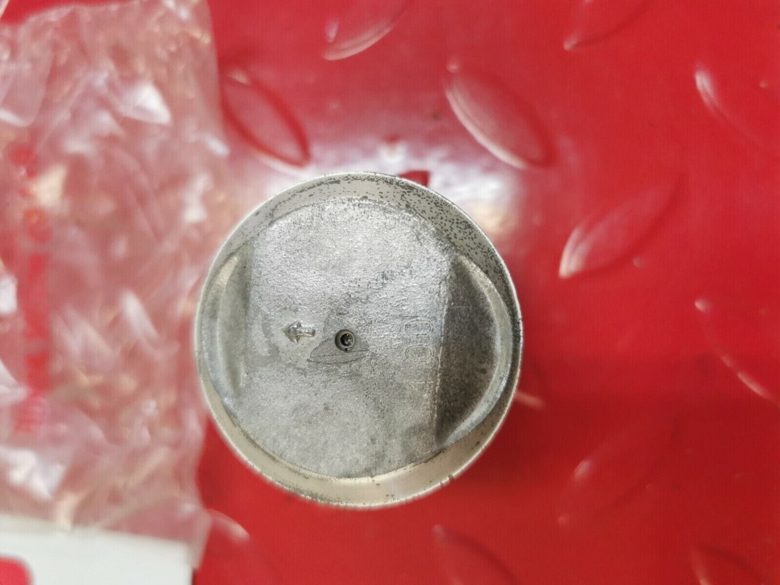 NOS Honda C105 T CA105 T PISTON (1.00) 13105-002-000 H5