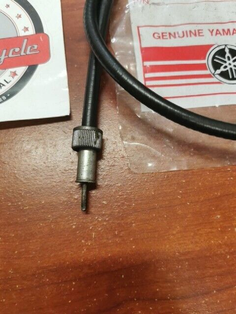 NOS Yamaha SPEEDOMETER CABLE 252-83550-00 SUB 252-83550-01-00 1JN-83550-02- Y164