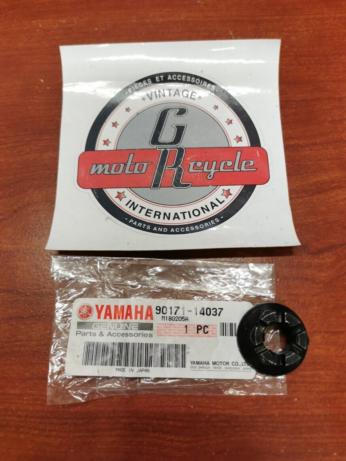 NOS Yamaha YFA1 YFM200 YFS200 YFZ350 YFS200 YFM350 CASTLE NUT 90171-14037-00 Y83