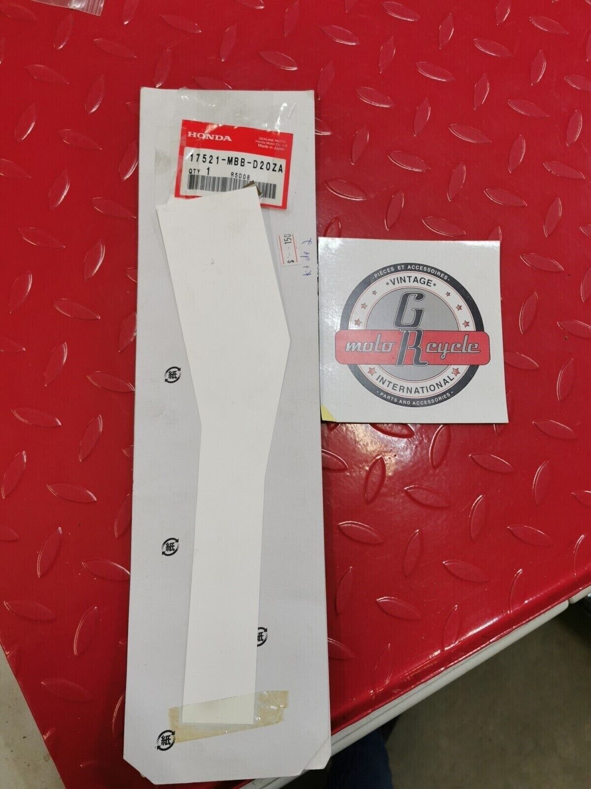 NOS Honda VTR1000 Mark, R. FUEL TANK KIT *TYPE12* *Y163* 17521-MBB-D20ZA H10