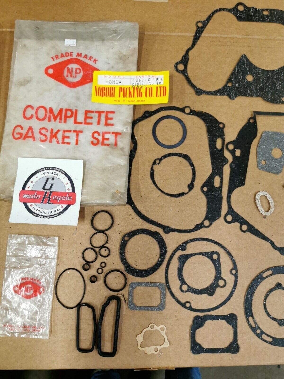NOS NOBORU HONDA CM91 CT90 CS90 CL90 C201 GASKET KIT INCOMPLETE SET J49