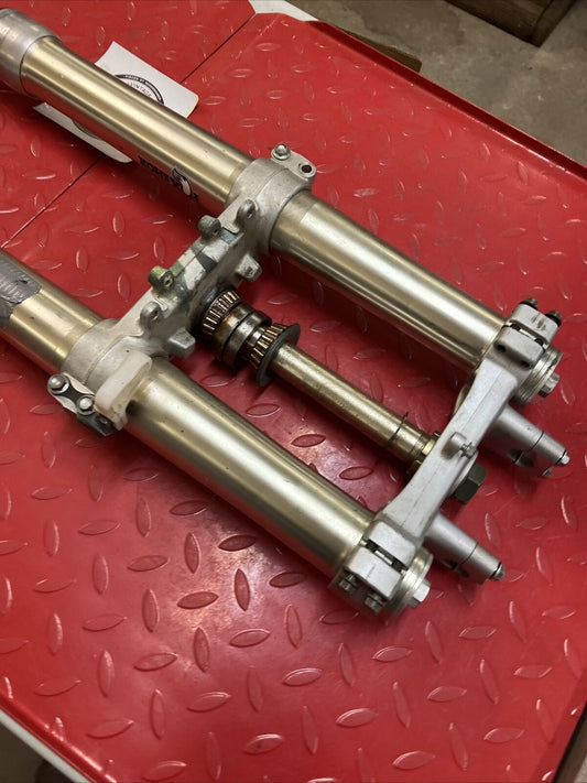 Yamaha YZ125 YZ250 F WR 1998 - 2003 ? Front forks triple clamp