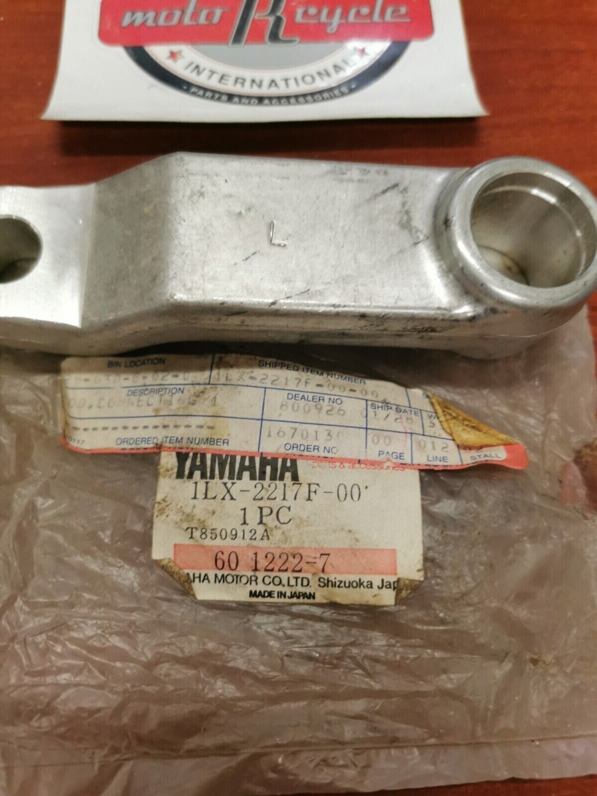 NOS Yamaha YZ125 YZ250 YZ490 CONNECTING ROD 1 1LX-2217F-00-00 Y85