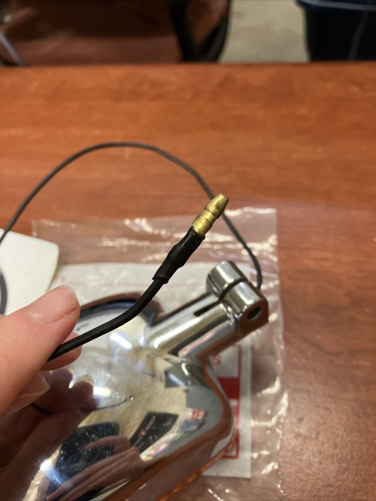 NOS Yamaha XS1100 REAR FLASHER LIGHT CHROME 2H7-83330-70-93 SUB 2H7-83330-7 Y165