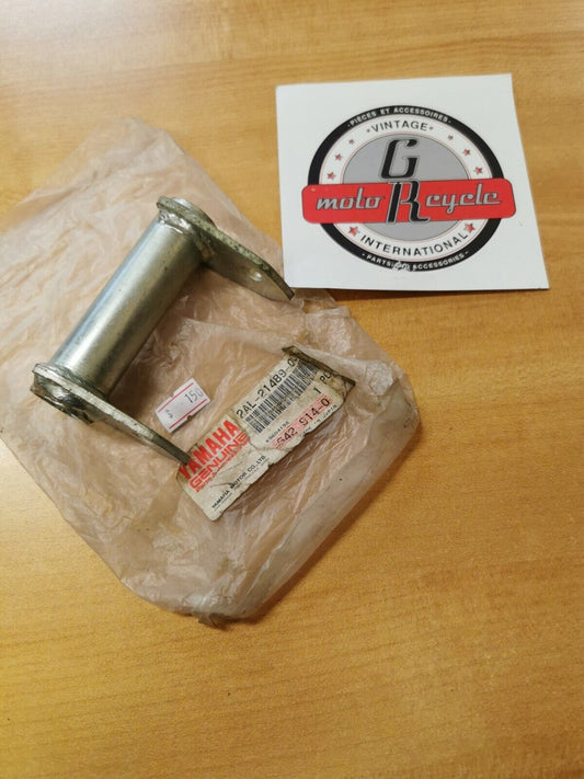 NOS YAMAHA YSR50 1988 BRAQUET ENGINE LOWER 2AL-21489-00 Y44