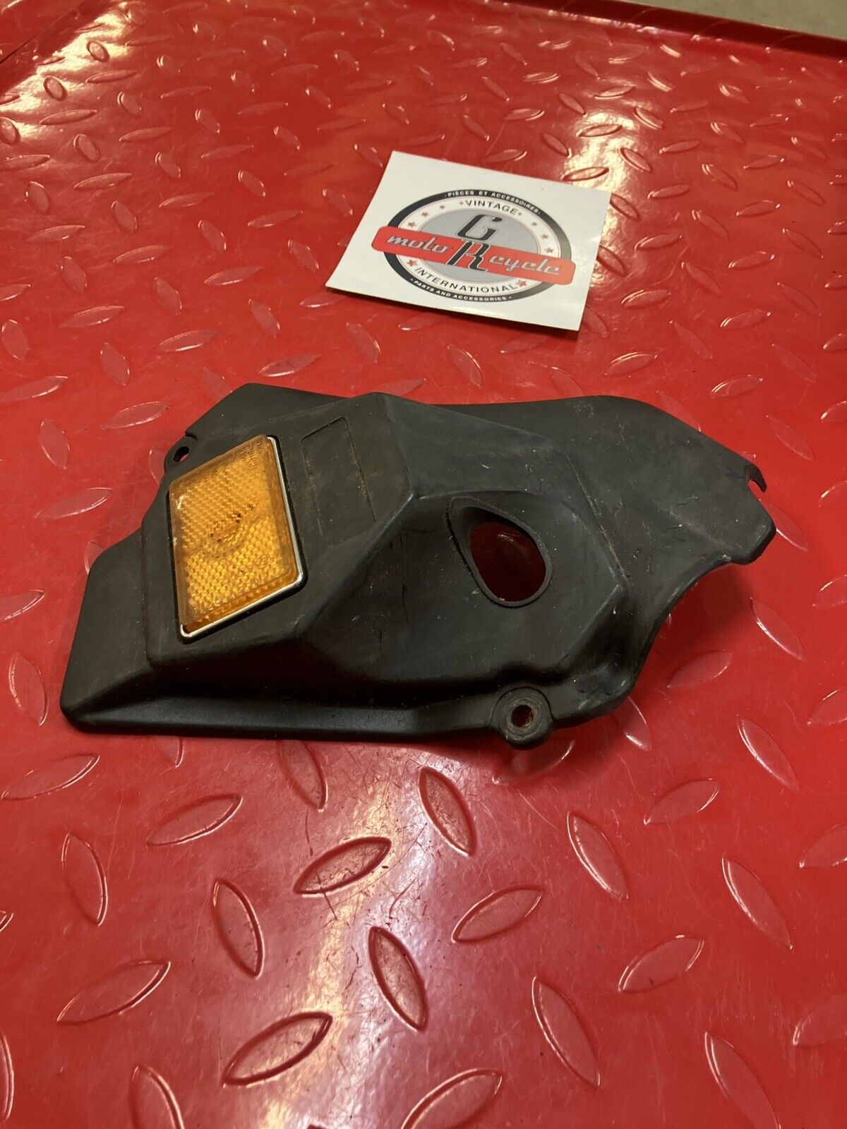 Kawasaki VN750 1986 Vulcan 750 right fuel tank cover panel fairing
