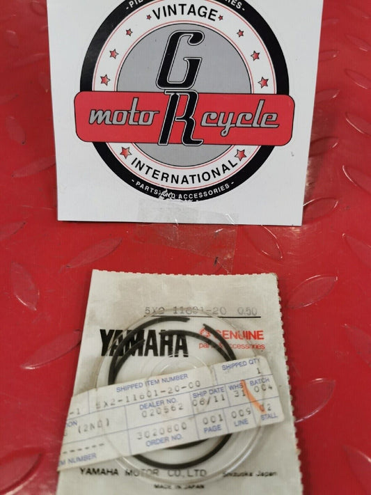 NOS YAMAHA YZ80 1981   PISTON RING SET 0.50    5X2-11601-20-00 Y51