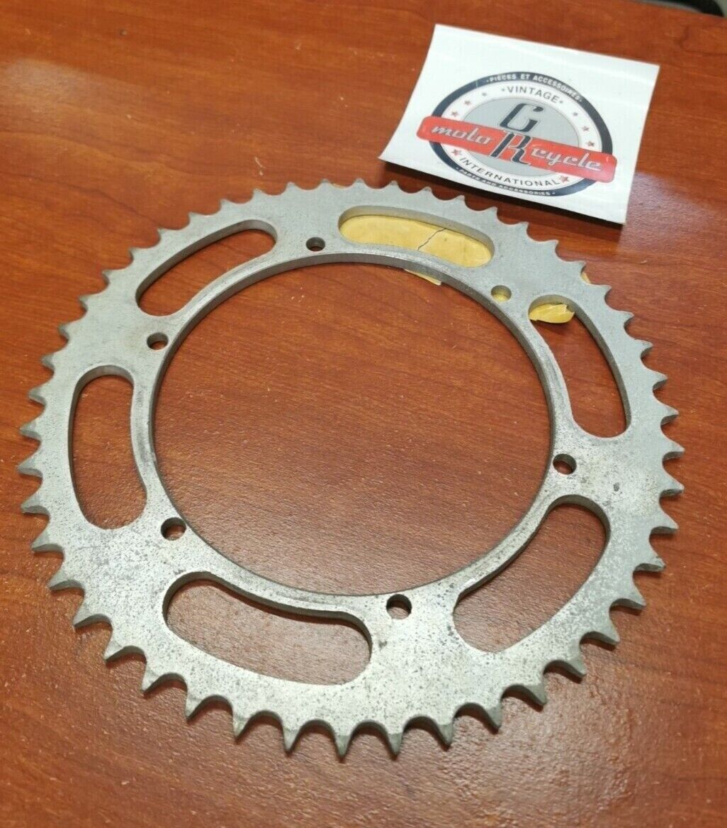 NOS Yamaha TT500 YZ250 YZ400 YZ360 REAR DRIVE SPROCKET 48T 431-25448-03-00 Y90