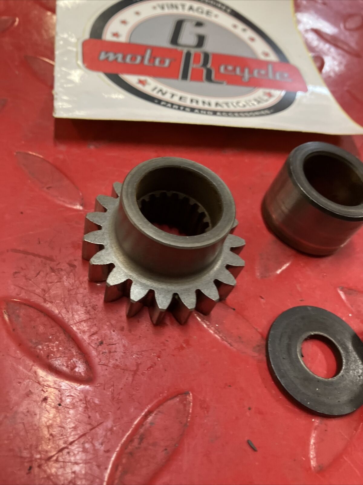 Suzuki RM125 1993 primary drive gear